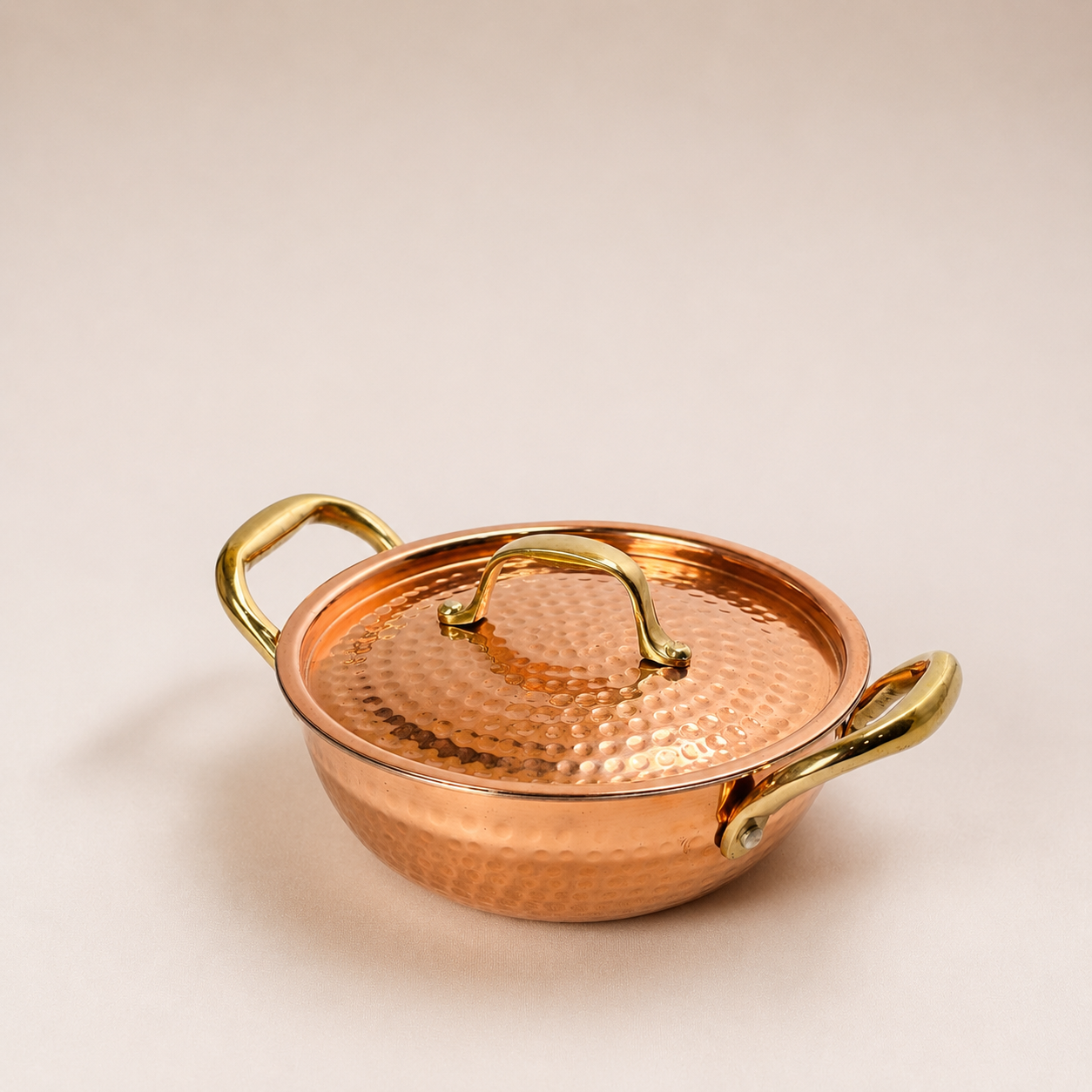 Handcrafted Hammered Copper Kadhai with Lid & Brass Handle