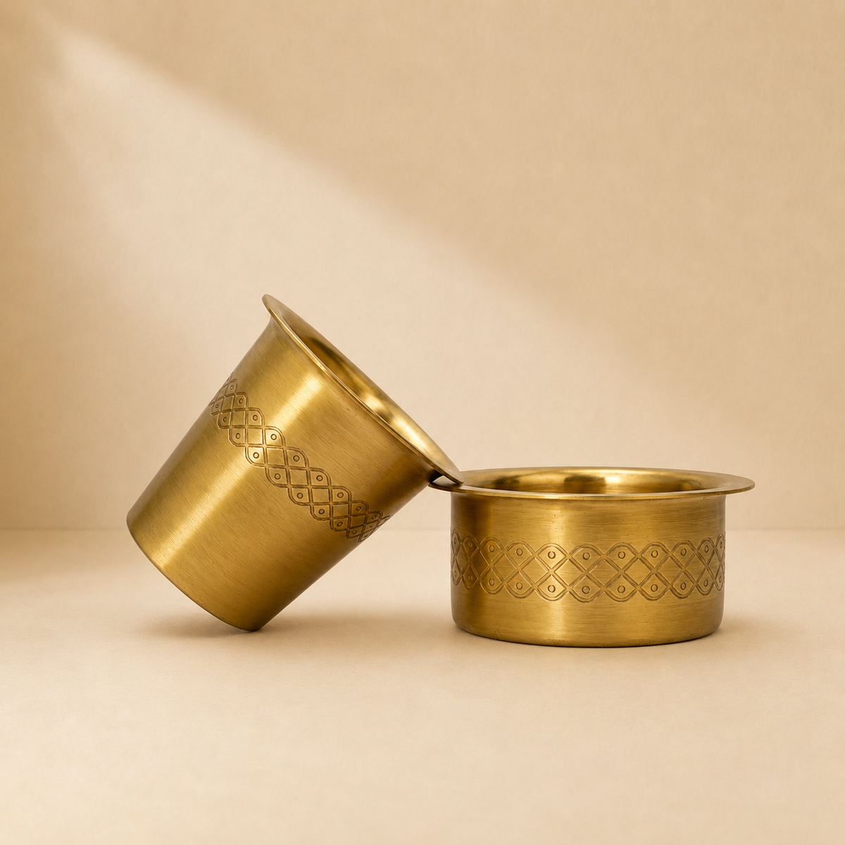 Pure Brass Dabra Set Curved Design | Traditional South Indian